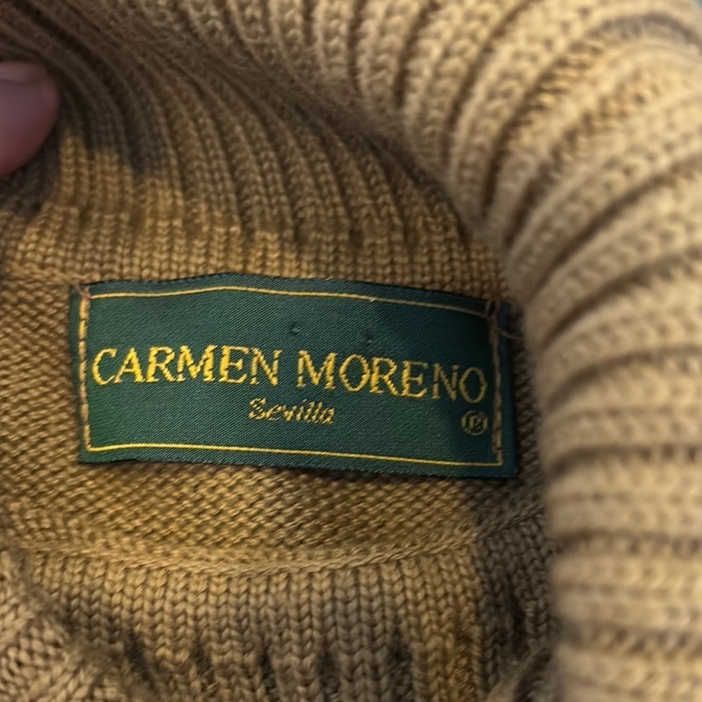 Women’s Tan Turtleneck Sweater by Carmen Moreno size M - Picture 5 of 11